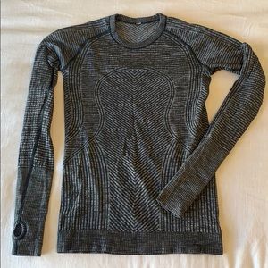 Lululemon thermal running long sleeved top